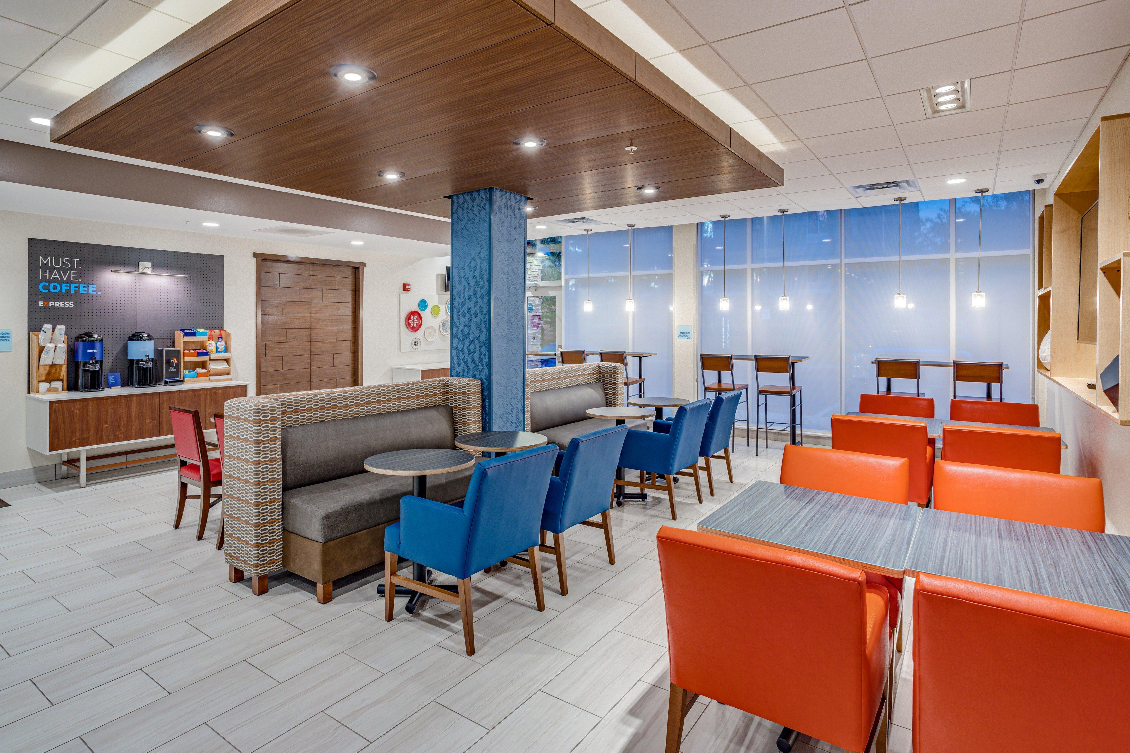 Holiday Inn Express & Suites - Elkhart North By Ihg Zewnętrze zdjęcie