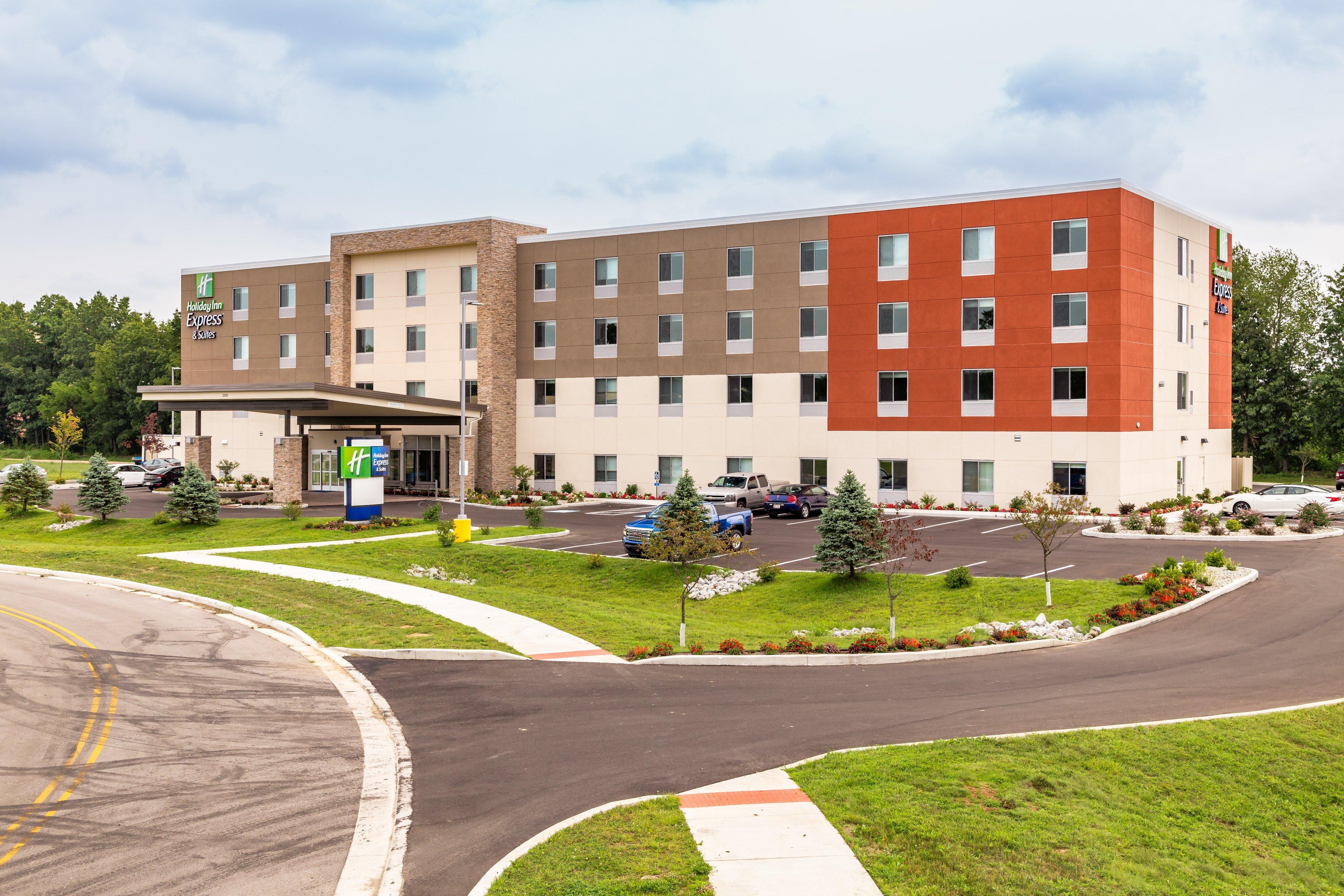 Holiday Inn Express & Suites - Elkhart North By Ihg Zewnętrze zdjęcie
